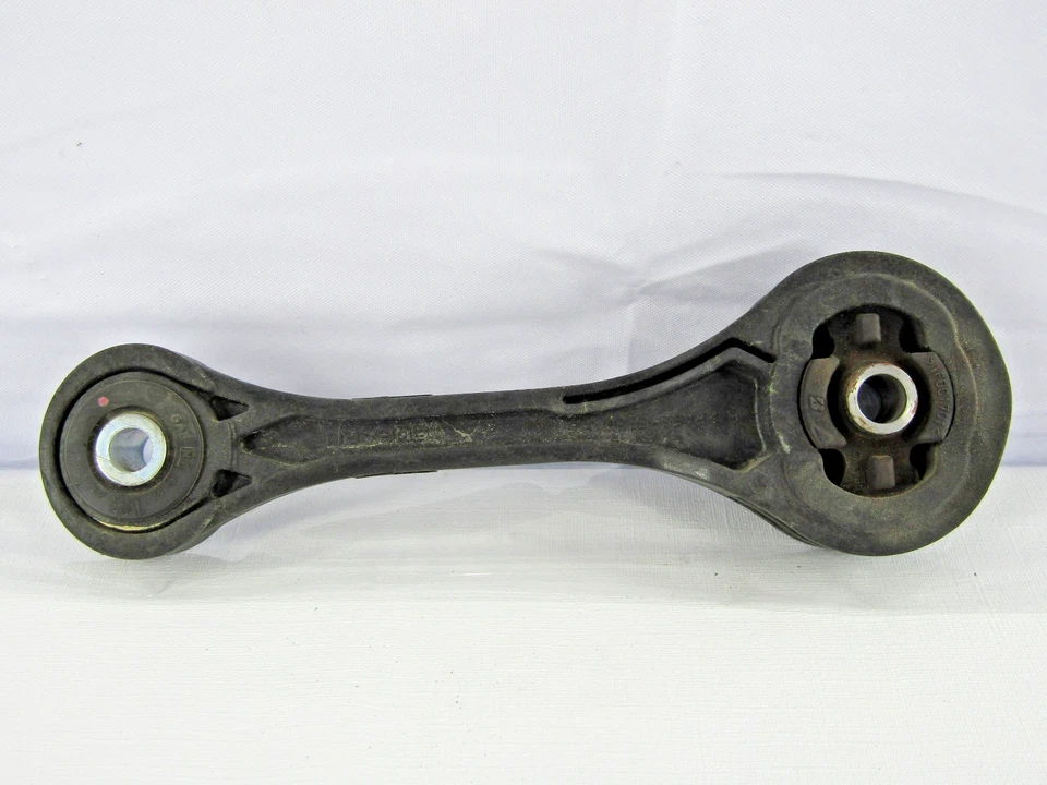 Subaru Impreza 2012-2025 motor barra de par montaje puntal hueso de perro fabricante de equipos originales Foto 3 de 4