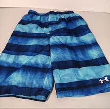 Under Armour Boys swim trunks with adjustable drawstring Size L