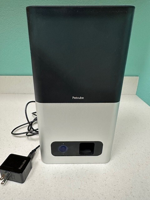 Petcube Bites Interactive Wi-Fi Pet Camera and Treat Dispenser - Silver-image