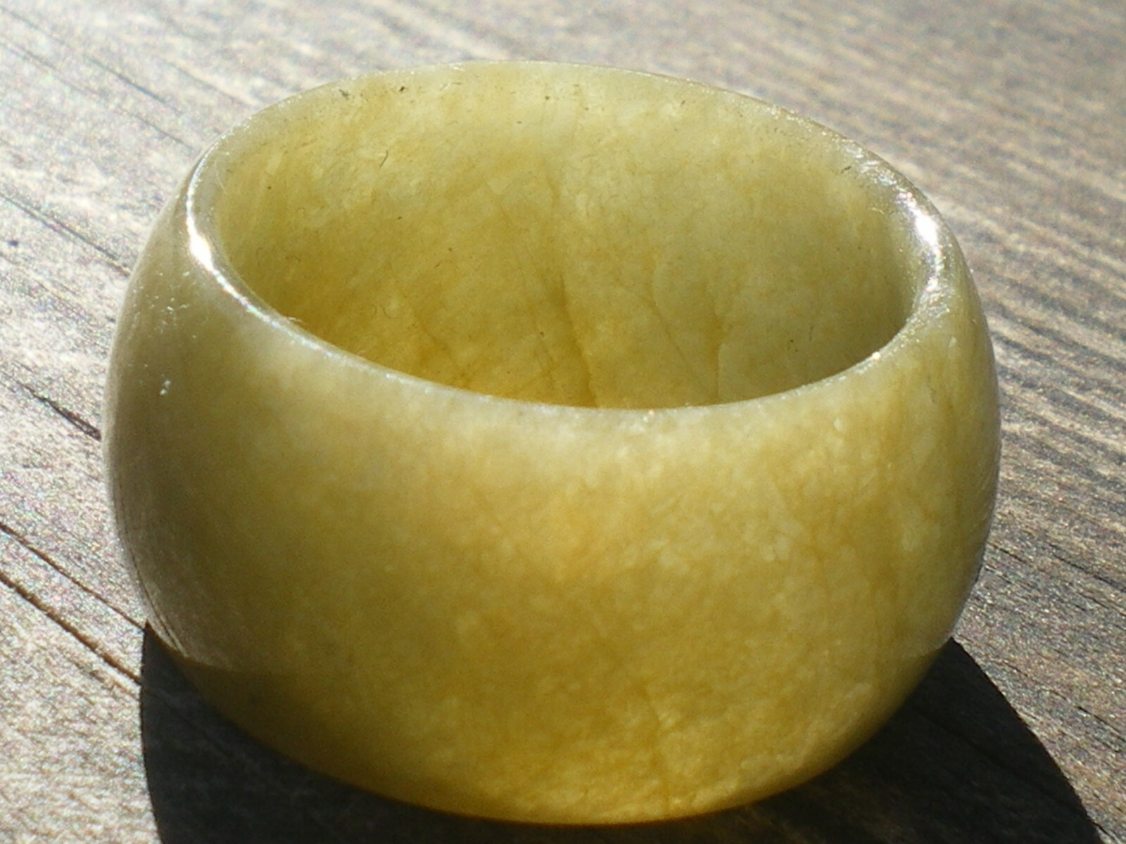 Bague en Jade Néphrite Véritable 35 Carats Mandchourie | Anneau Large pour Homme et Femme Taille 58