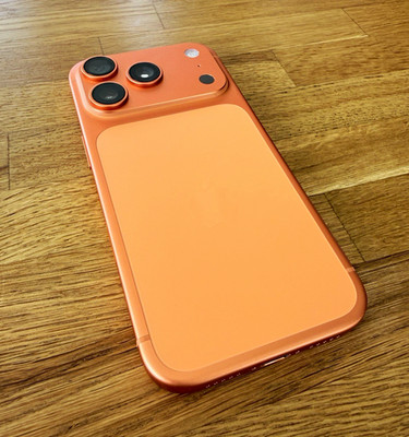 Apple iPhone 17 Pro Cosmic Orange 256GB