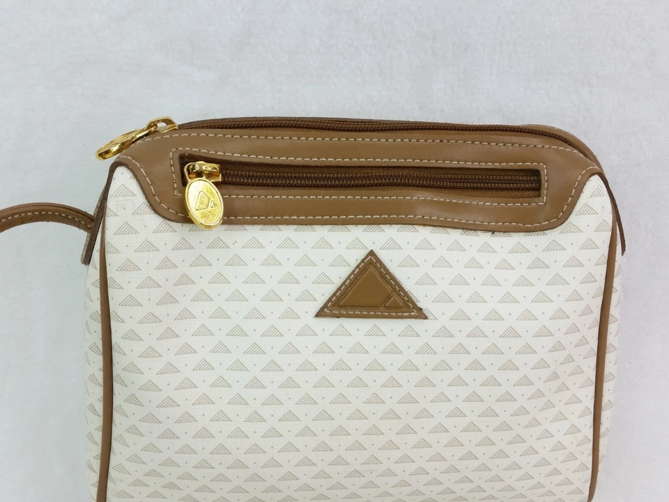 Bolso Bandolera Bolso de Hombro Vintage Liz Claiborne Blanco Marrón Cuero Borde Y2K Foto 3 de 4