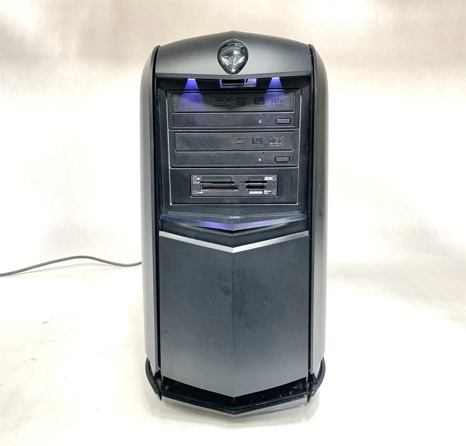 Dell Alienware Aurora R4 i7-3930K 3.20GHz 16GB 1TB SSD Win10 Gaming PC GTX 1070 - Image 2 of 4