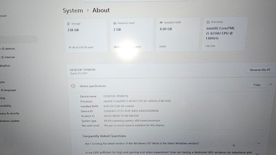 ACER Aspire 15.6 Laptop Core I5-8250 @ 1.60Ghz 8Gb ram battery and charger!