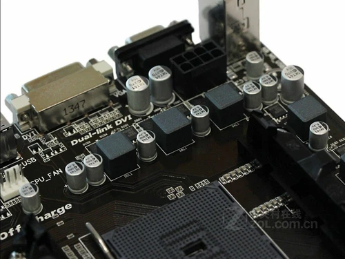 Gigabyte GA-F2A88XM-DS2 Motherboard Socket FM2+ DDR3 AMD A88X - Picture 2 of 2