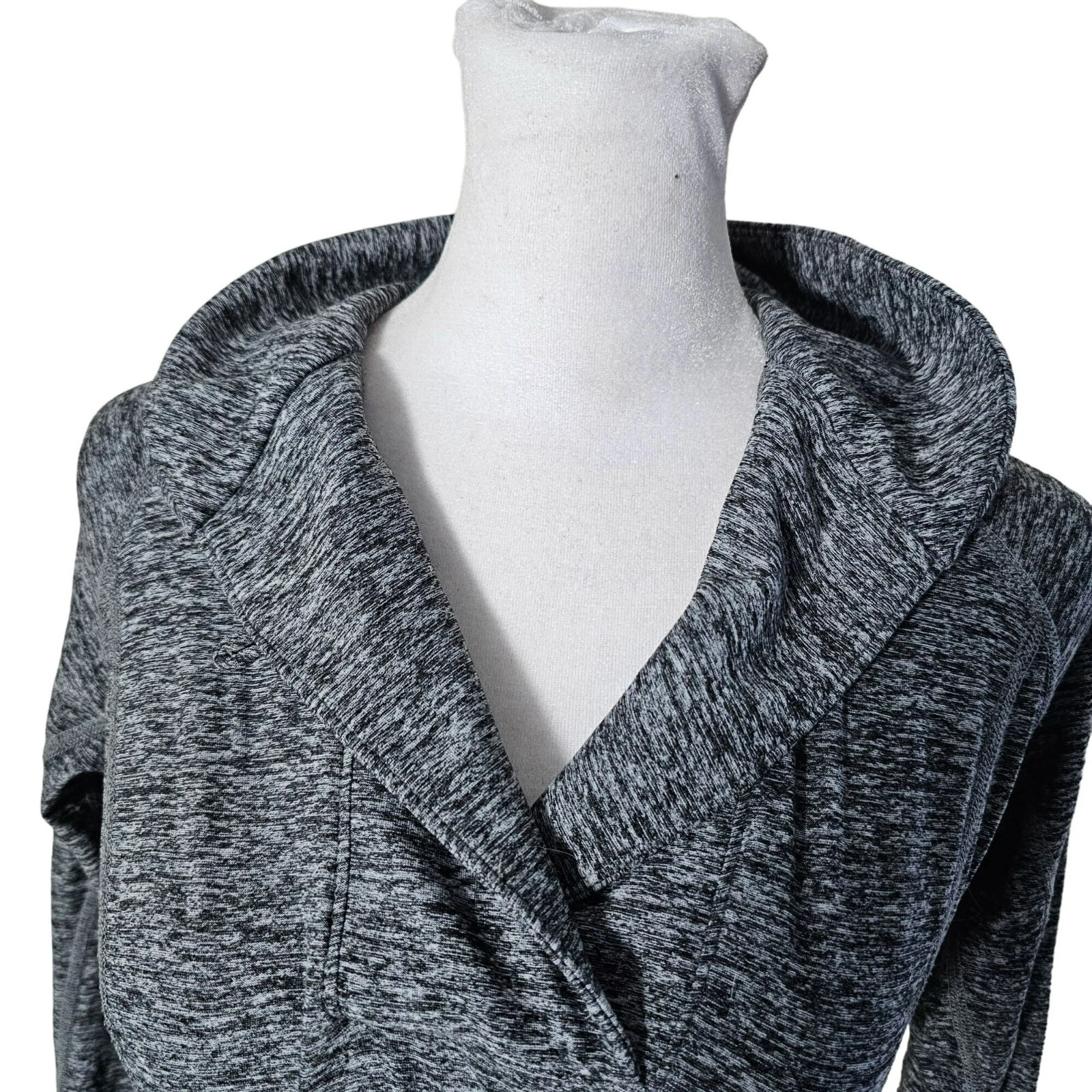 beyond-yoga pullover athletic button neck with pockets shirt