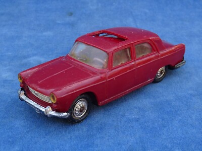 NOREV 1/43 – Peugeot 404 Familiale N°28 – Miniature De Collection – France