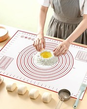 Extra Large Silicone Baking Mat 70x50 cm – Non-Stick, Heat-Resistant & Non-Slip