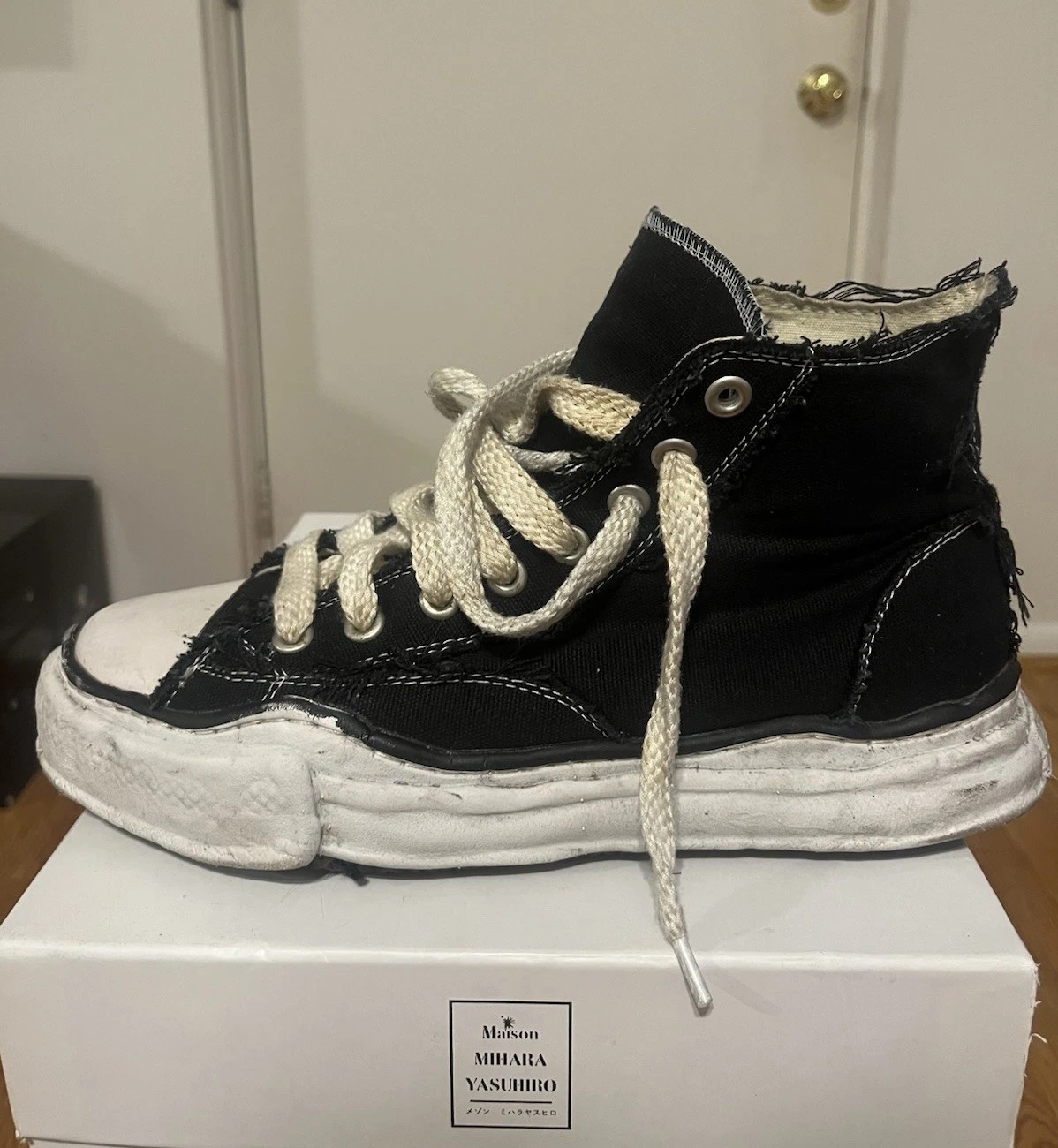 Sneaker alte Maison Mihara Yasuhiro Peterson nere e bianche in tela taglia 44 US 11