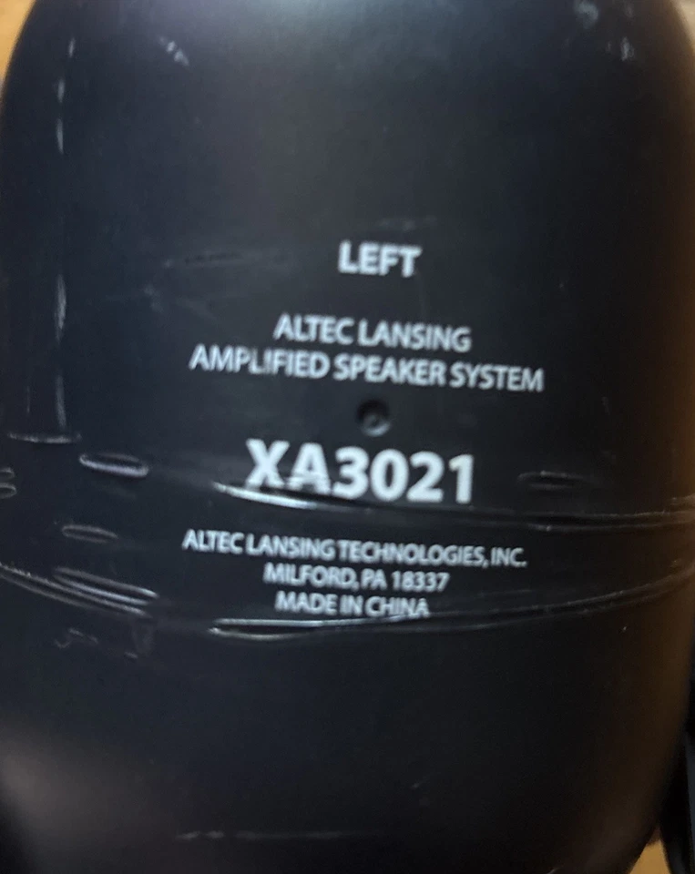 Altec Lansing XA3021 Right & Left Surround Sound Computer Speakers Y2K UNTESTED - Image 3 of 4