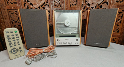 NICE Sony CMT-EX1 Vertical Loading CD AM/FM Stereo System (PLEASE SEE READ ALL)