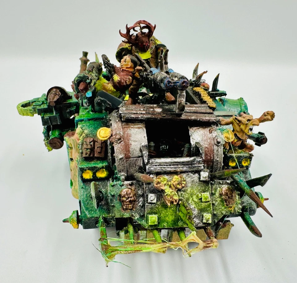 Warhammer 40k Battle Wagon  *Heavily Customised/Painted* - Imagem 2 de 4