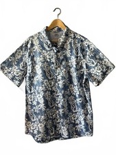 IZOD Saltwater Relaxed Classics Blue and White Hawaiian Shirt Large