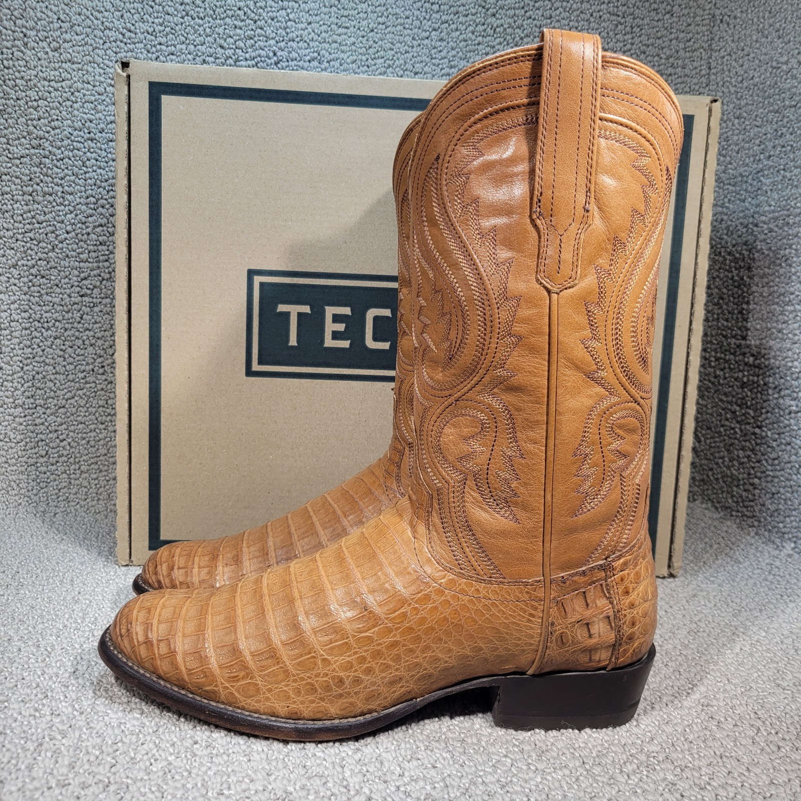 Tecovas The Dillon II Men's Size 10.5D Caramel Caiman Pull on Cowboy Boots