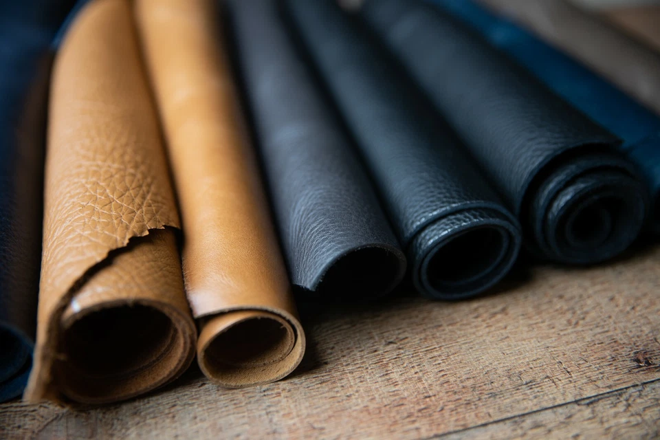 Estofamento premium de couro bovino italiano --- X peças de tamanho grande 12"x18 - Imagem 4 de 4