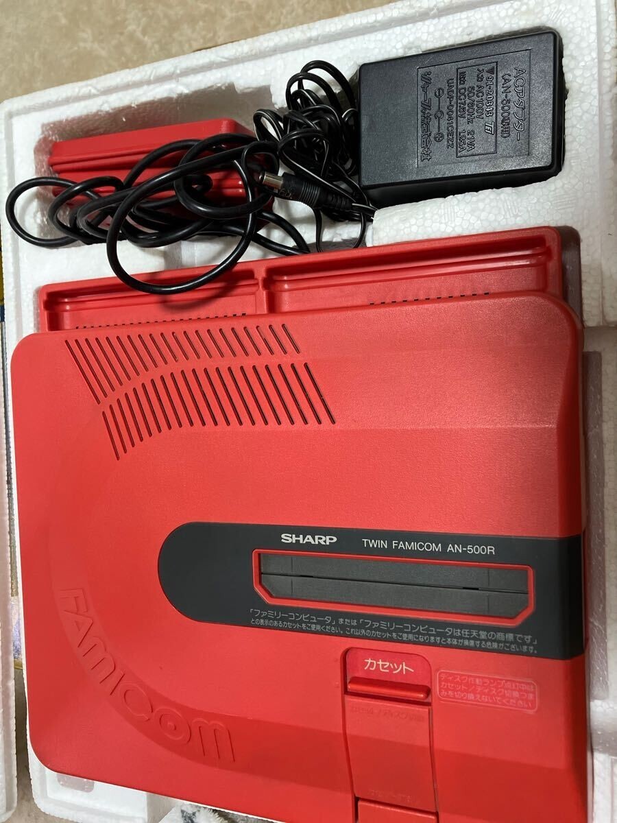 SHARP Twin Famicom AN-500R Red Game Console System Box Belt