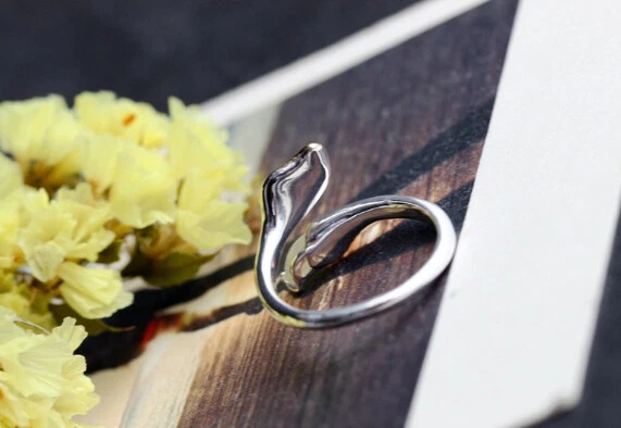 D10 Anello Fiore Calla Con Giada 925 Argento Sterling Placcato Oro Regolabile - Immagine 2 di 3