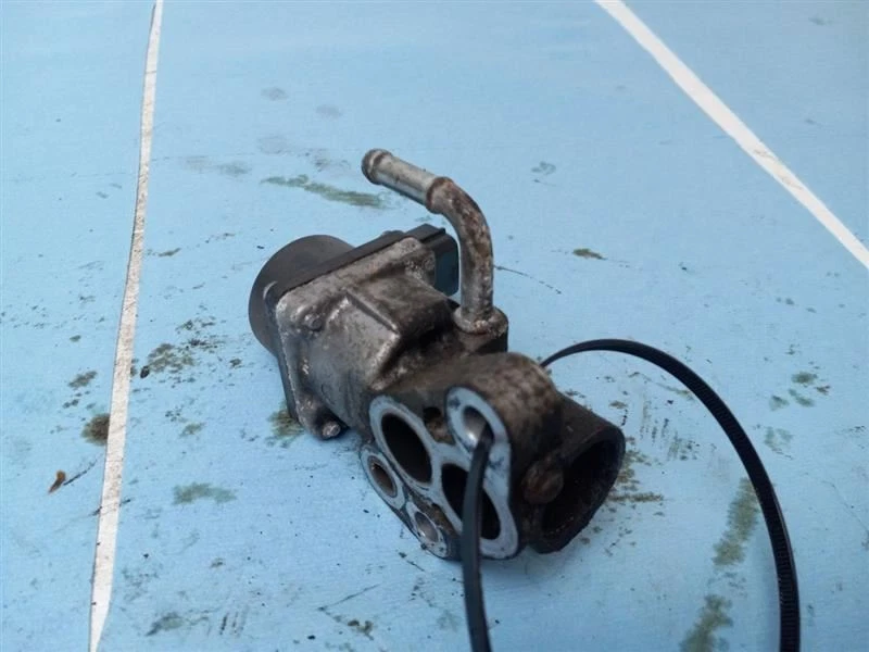 Ford Fusion EGR 61938 2010 Foto 3 de 4