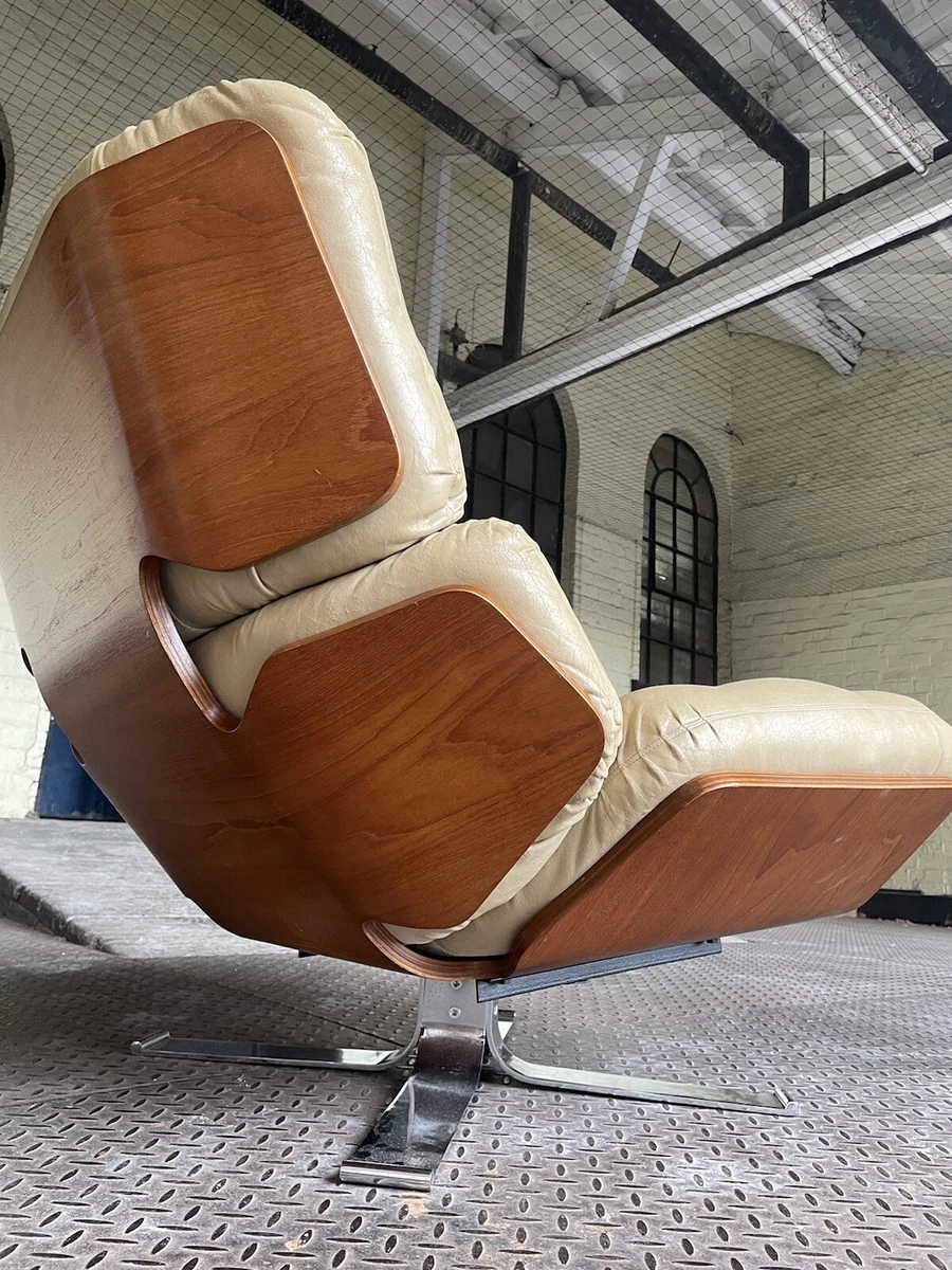 Bent plywood lounge chair deals