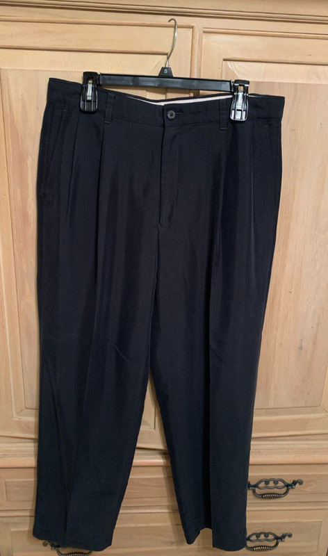 Men's Taso Elba Dress Pants Black 34x29 No Reserve