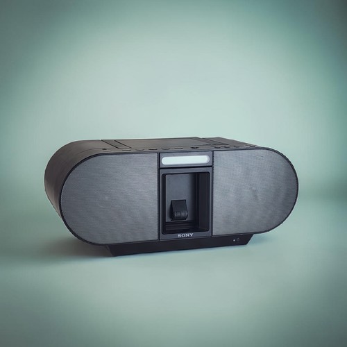 GREAT! Sony ZS-S4iP Boombox CD-RW Playback AM/FM Radio iPod Dock -Works Perfect!