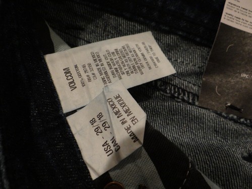 NWT Volcom Big Boys Nova Modern Straight Fit Jeans Size 18 / 29 Waist Retail $55 - Picture 6 of 8