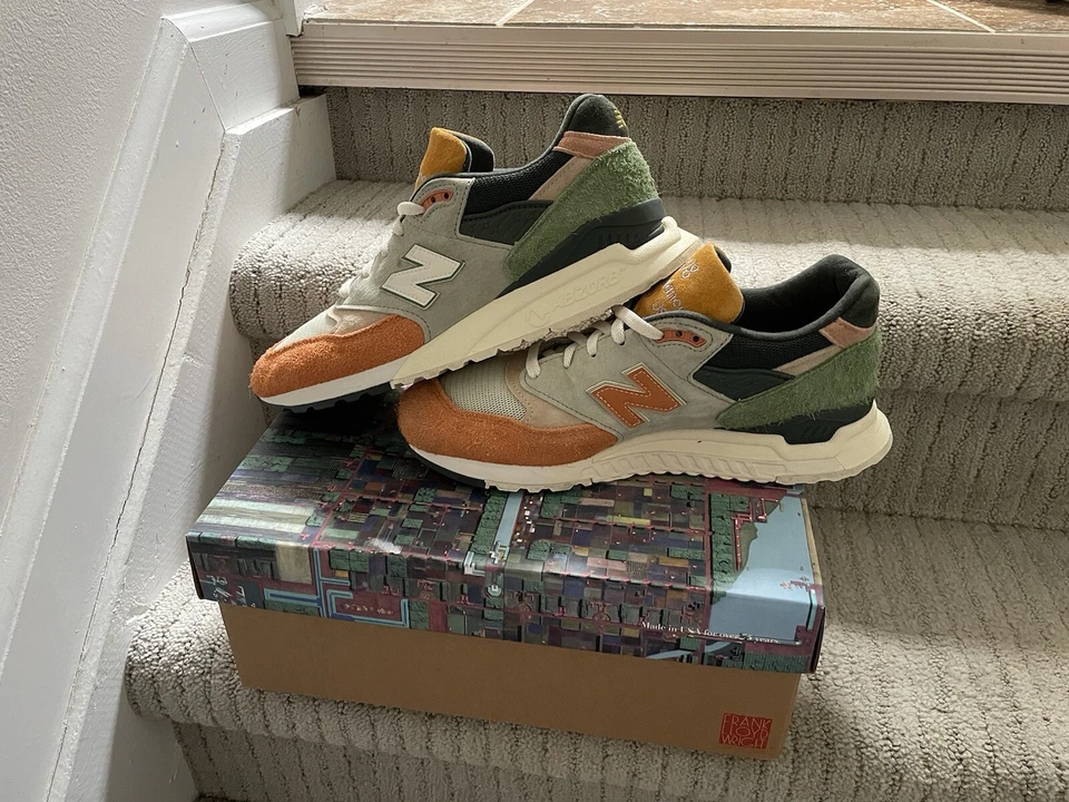 New Balance x Kith 998 Ronnie Fieg & Frank Lloyd Wright - 9,5 EE. UU. Hombres (U998KT1) Foto 4 de 4