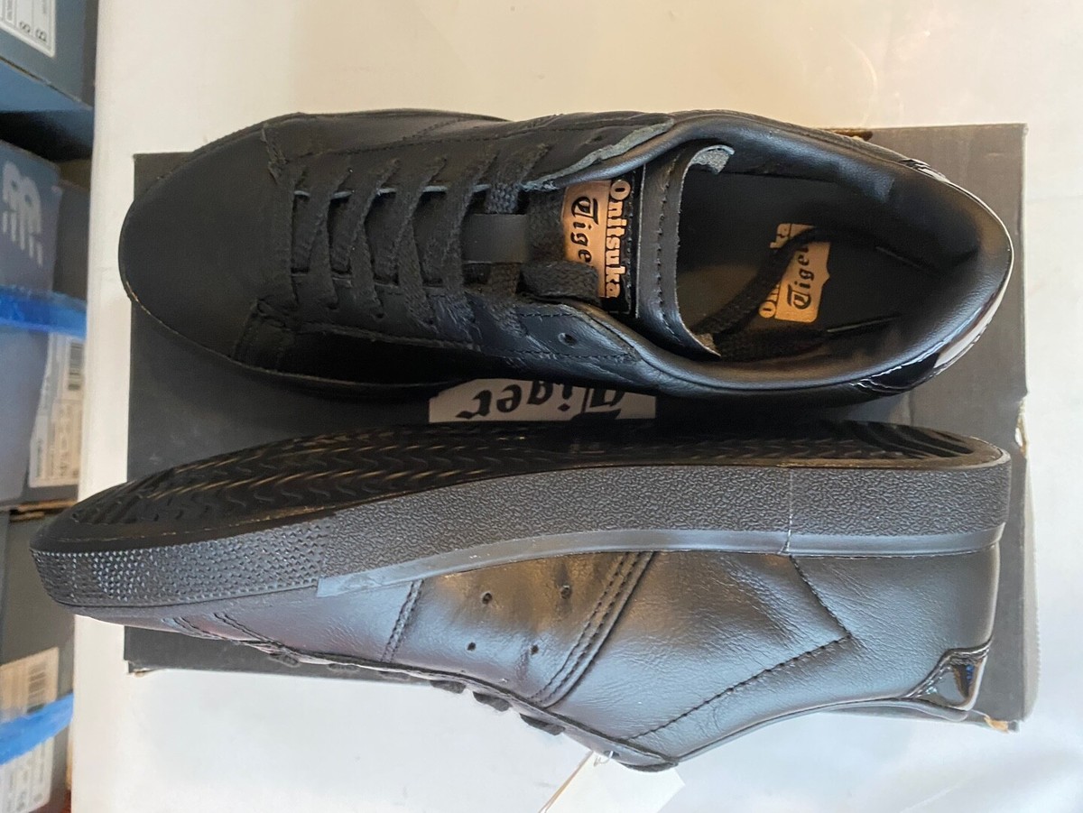 Onitsuka Tiger Lawnship 3.0 Women's Sneakers Black [US:7/240] NWT