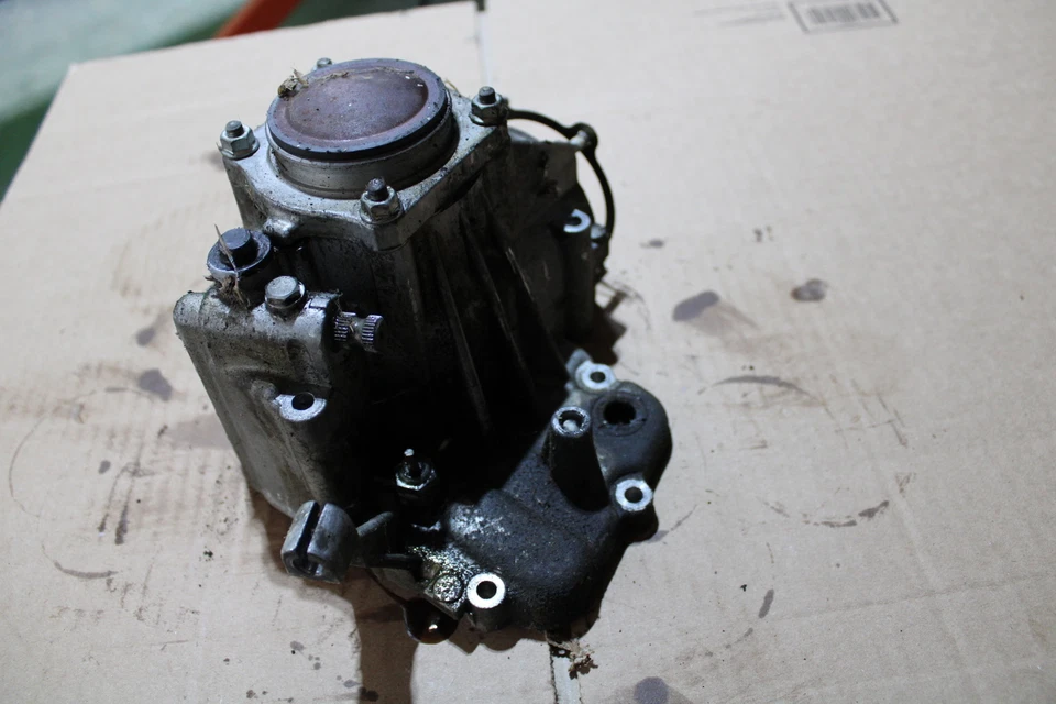 Kawasaki 750 LTD KZ750 1983 conjunto de engranaje cónico delantero usado Foto 2 de 4