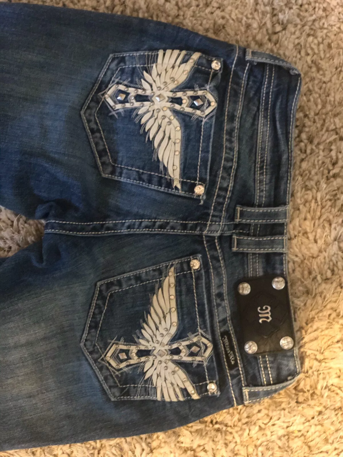 Picture 2 of 5