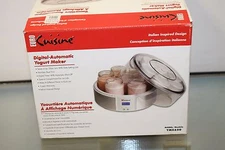 Euro Cuisine Digital Yogurt Maker - YMX650 Yogurt Maker 