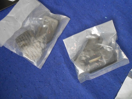 New Moss Motors Misc Parts Lot 13 Pieces 1962-1980 MGB 68-69 MGC Roadster - Picture 2 of 7