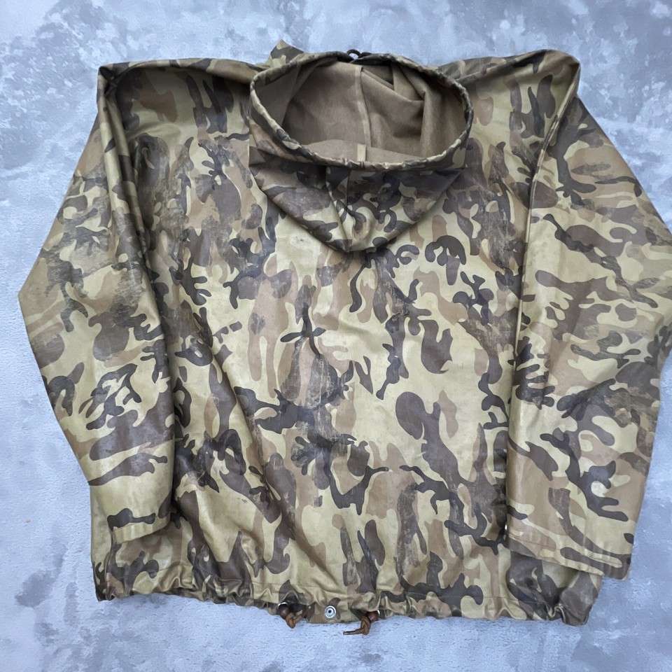 Vintage 1980s Camo Stearns Dry Wear PVC Hooded Hunting Rain Jacket Mens