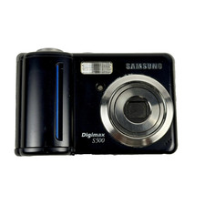 Samsung Digimax S500 Digital Camera 5.1 MP Black 3X Zoom LCD Flash Point Shoot