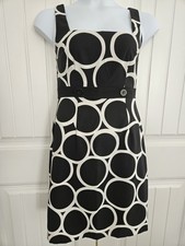 London Times Sheath Dress Size 8 Black & White Geometric circles Faux Belt