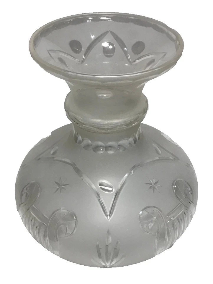 New 9 3/4" Ht Engraved Astral Lamp Shade, Hand Cut Crystal Glass, 6 3/16" Fitter - Image 3 of 4