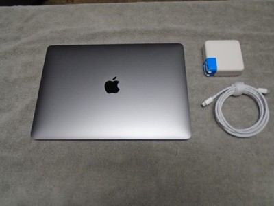 2020 release Apple MacBook Air, 13'', 1.1GHz i3, 8gb RAM, 256gb SSD, Excellent!!