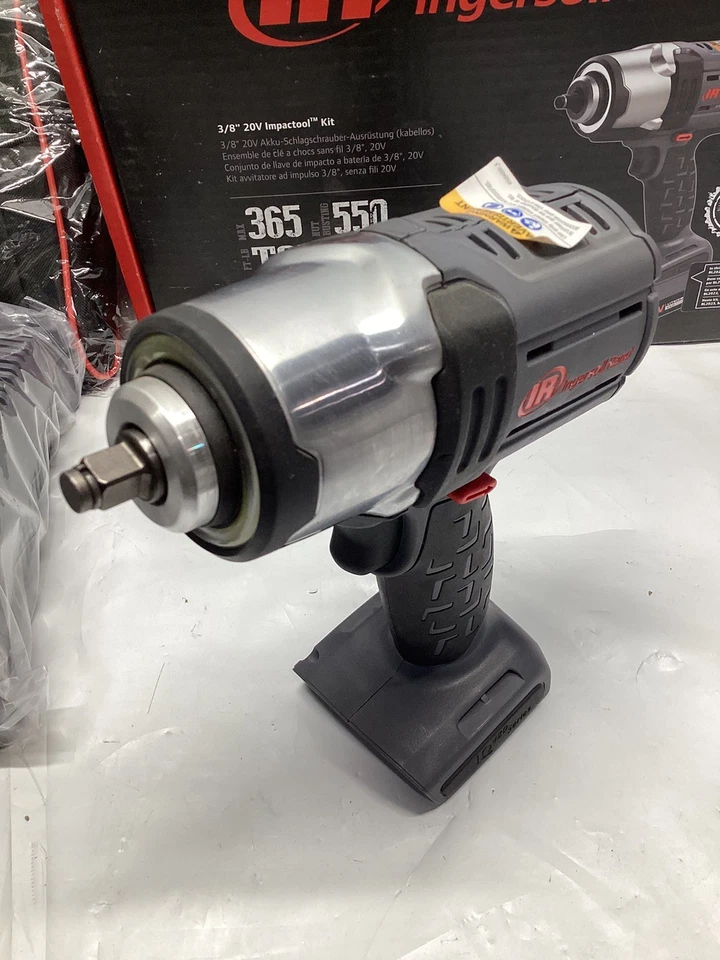 Ingersoll Rand 20 Volt Mid-Torque 3/8" Cordless Impact Tool Kit Foto 3 de 4