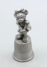 Minnie Mouse Disney Collectable Pewter Thimble.     T 1