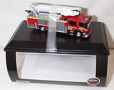 diecast fire trucks with working lights