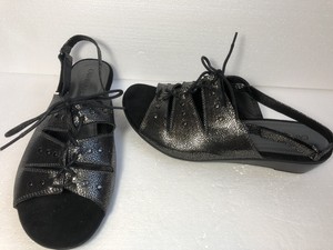 womens size 10w sandals
