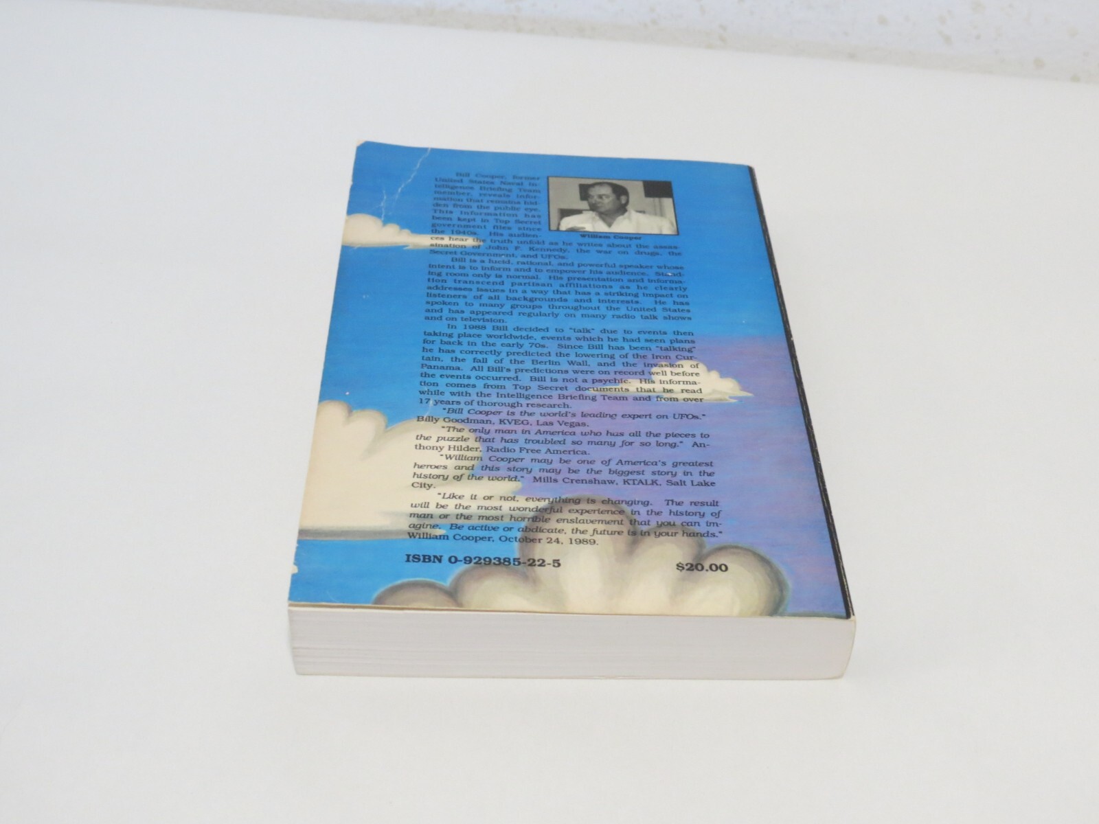 Behold A Pale Horse William Cooper 1991 PB Signed 2x Inscribed