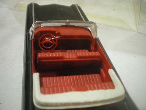 Cadillac Eldorado cabriolet Noir 1959 1/43 Vitesse 380 Superbe Boite rhodoÏd - Foto 7 di 8