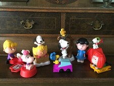 MCDONALDS 2015 SNOOPY PEAUNTS FIGURES SET OF 8 EXCELLENT OBA