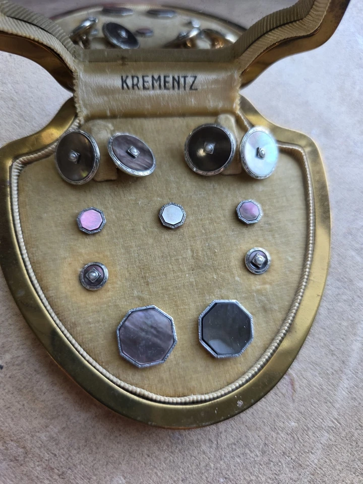 Juego de gemelos y tachuelas vintage Krementz de 9 piezas madreperla Art Deco Foto 3 de 4