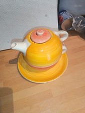 teapot for one and cup