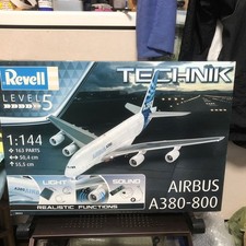 900 Unassembled German Reell TECHNIK 1/144 A380-800 Reell Airbus el Plastic el