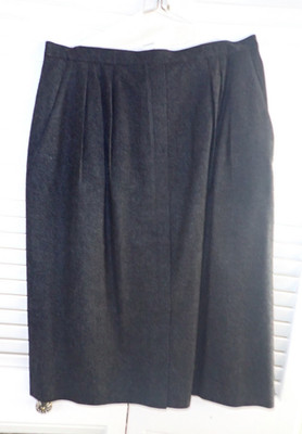 Helene Strasser Black SKIRT Fine WOOL pleated WOMEN sz 42