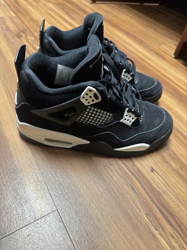 Jordan 4  Retro white thunder No Box 📦  -Size 9