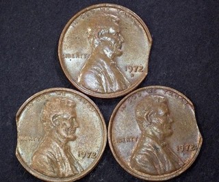 (( 3 ERROR COINS )) 1972 & 1972 D Clipped Planchet Mem. Pennies COINS 0727 03